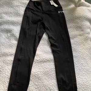 VS Pink Ultimate Leggings